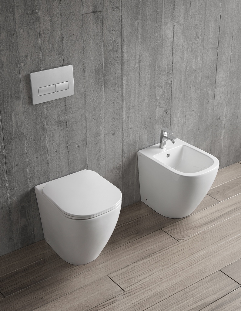 Coppia di Sanitari Filo Muro della Serie Sophia Completa di WC, Bidet, Sedile Softclose e Fissaggi